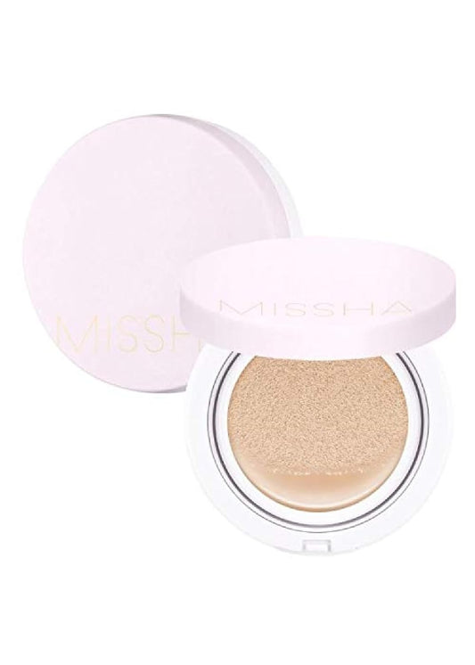 MISSHA Magic Cushion Foundation No.21 Light Beige for Bright Skin - Flawless Coverage,Dewy Finish,Easy Application for All Skin Types